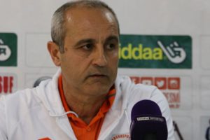 Ey&uuml;p Arın: "Bana yumruk atmaya kalktı"