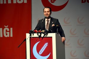 Fatih Erbakan Bursa'da konuştu: "Biz yıkmak i&ccedil;in değil, yapmak i&ccedil;in geliyoruz"
