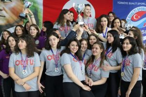 Sualtı Hokeyi Şampiyonası'nda ODT&Uuml; şampiyon!