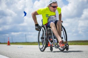 Son şampiyon Anderson'dan Wings for Life World Run daveti