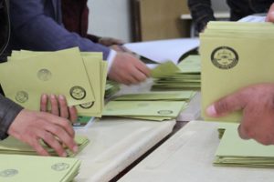 AK Parti Diyarbakır İl Başkanı Budak: 59 oy pusulası kayıp