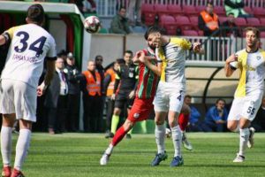 Bucaspor şansını zora soktu