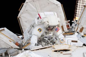 Astronotlar batarya değişimi i&ccedil;in yine uzay y&uuml;r&uuml;y&uuml;ş&uuml;ne &ccedil;ıktı