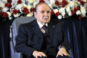 Cezayir'de İslami eğilimli partiden Buteflika'nın istifa oturumuna boykot kararı