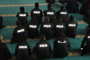 Şırnak'ta şehitler i&ccedil;in mevlit okutuldu