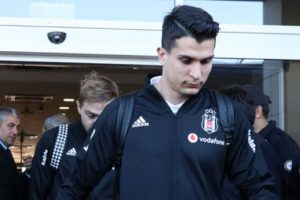 Beşiktaş'ta Necip Uysal gelişmesi!