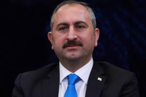 Bakan G&uuml;l: Se&ccedil;im s&uuml;recinin tek yetkilisi YSK'dır