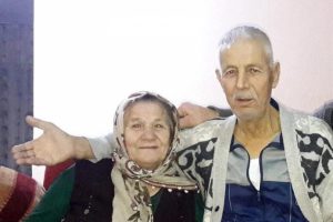 Acı haberi seladan &ouml;ğrendi... Yan yana toprağa verildiler