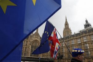 Brexit'te flaş gelişme! Tasarı yasalaştı