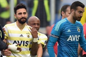 Fenerbah&ccedil;e, Mehmet Ekici ve Harun Tekin'e para cezası verecek