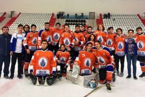 Buz Hokeyi Gen&ccedil; Erkekler Ligi'nde play-off'a kalan takımlar belli oldu