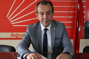 Bolu Belediye Başkanı Tanju Özcan sözünü tuttu, Suriyelilere yardımı kesti