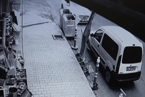 İlhan &Uuml;nğan'ı &ouml;ld&uuml;ren saldırganların ka&ccedil;tığı ara&ccedil; bulundu! 2 kişi...