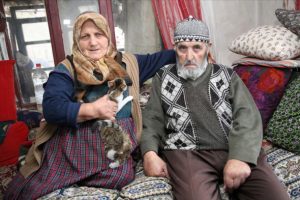 Evlat sahibi olamasalar da kalplerindeki sevgi hi&ccedil; eksilmedi