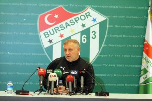 Mesut Bakkal: "7 ma&ccedil; i&ccedil;in anlaştım, Bursa ile her yerde &ccedil;alışırım"