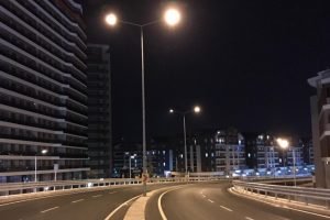 Bursa Panayır K&ouml;pr&uuml;l&uuml; Kavşağı'nın aydınlatmaları yapıldı