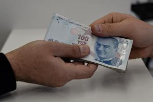 Vefat eden sigortalının ailesine &ouml;denek ve destek