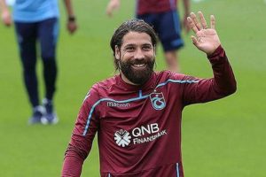 Trabzonspor Olcay Şahan'la devam etme kararı aldı