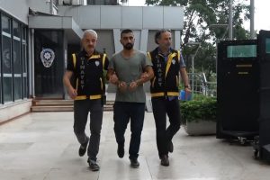 Bursa'da engelli ablasının tecav&uuml;zc&uuml;s&uuml;n&uuml; &ouml;ld&uuml;ren gence 15 yıl hapis