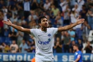 Trezeguet en iyi Afrikalı futbolcu se&ccedil;ildi