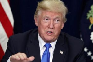 Trump, Suudi Veliaht Bin Selman'la g&ouml;r&uuml;şt&uuml;
