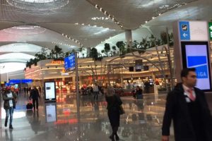 Yabancı havayolu şirketleri de İstanbul i&ccedil;in personel arayışlarına hız verdi