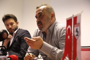 Samsunspor Başkanı Uyanık: Hakem hatalarından 8-10 puan kaybettik