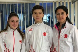 Bursa Osmangazili raketten g&uuml;m&uuml;ş madalya