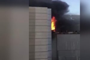Rezidansta yangın! 1 &ouml;l&uuml; 2 yaralı