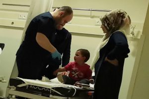 Bursa'da &ccedil;amaşır suyu i&ccedil;en minik Erva, hastaneye kaldırıldı
