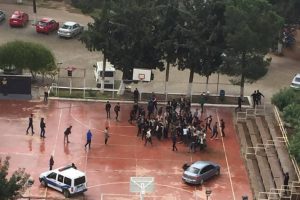 Kavga ihbarı yapılan okulda polislere s&uuml;rpriz