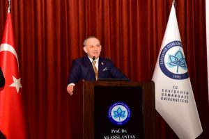 Ulusal Tıp Eğitimi Sempozyumu UTES2019 ESOG&Uuml;'de başladı