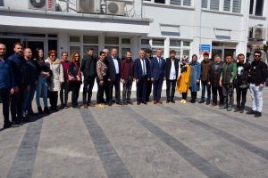 Ayhan: "Basın milletin m&uuml;şterek sesidir"
