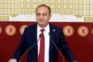 "B&uuml;y&uuml;k&ccedil;ekmece'ye Mevl&uuml;t Uysal'a yakın isimler taşındı"