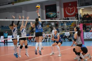 Bursa Nil&uuml;fer'in sultanları Avrupa yolunda ilerliyor