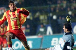 Galatasaraylılar Kadık&ouml;y'de galibiyeti &ouml;zledi