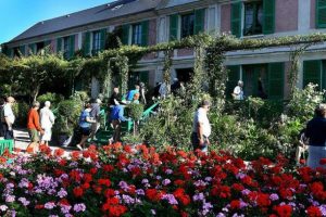Monet, 696 bin ziyaret&ccedil;i ağırladı