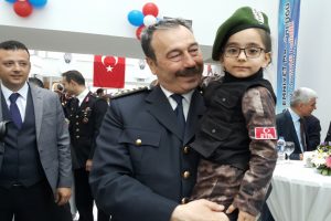 Bursa Emniyet M&uuml;d&uuml;r&uuml; Osman Ak veda ediyor