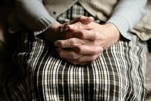 D&uuml;zenli egzersiz parkinsonun seyrini değiştiriyor