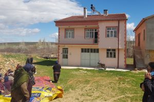 Sobadan zehirlenen &ccedil;ift can verdi