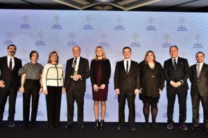 Sakıp Sabancı Uluslararası Araştırma &Ouml;d&uuml;lleri t&ouml;renle sahiplerini buldu