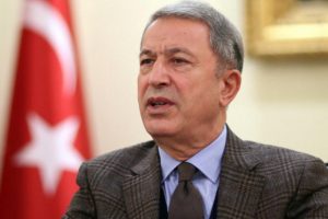 Milli Savunma Bakanı Akar, Fransız mevkidaşı ile bir araya geldi