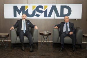 M&Uuml;SİAD Bursa Şubesi Abdurrahman Kaan'ı ziyaret etti