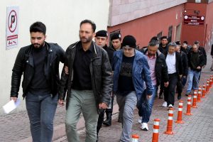 11 ihra&ccedil; polis, FET&Ouml;'den tutuklandı