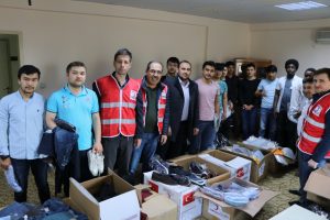Bursa'da y&uuml;zlerce &ouml;ğrenciye giysi yardımı