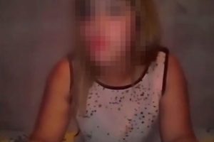 Dehşete d&uuml;ş&uuml;ren olay! "10 erkek tarafından tecav&uuml;ze uğradım"