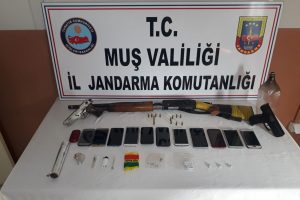 Uyuşturucu operasyonunda 14 g&ouml;zaltı