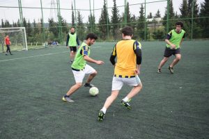Bursa'da üniversitelilerin spor heyecanı başladı
