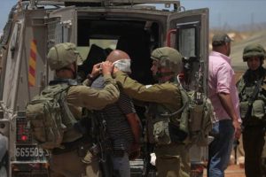 10 Filistinli gözaltına alında