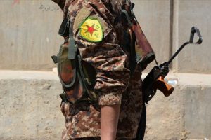 YPG/PKK muhalif Kürtleri yine alıkoydu